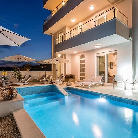 Luxury Villa Bello Horizonte With Swimming Pool スプリト エクステリア 写真