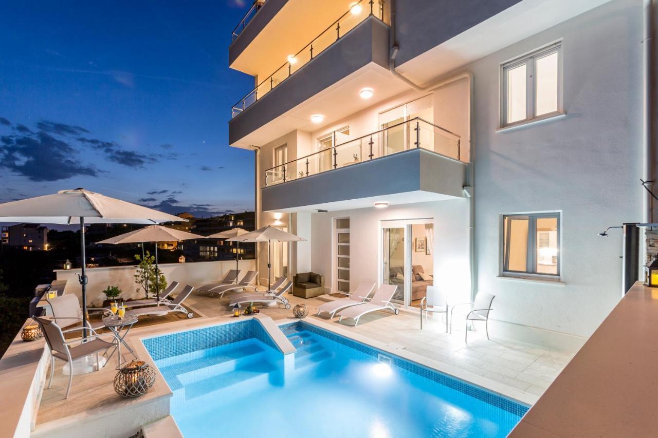 Luxury Villa Bello Horizonte With Swimming Pool スプリト エクステリア 写真