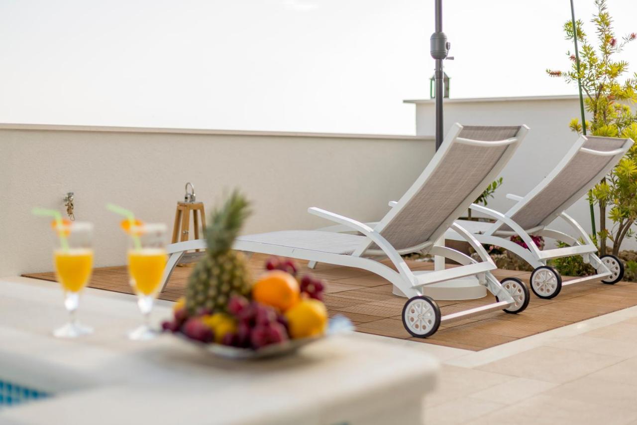 Luxury Villa Bello Horizonte With Swimming Pool スプリト エクステリア 写真