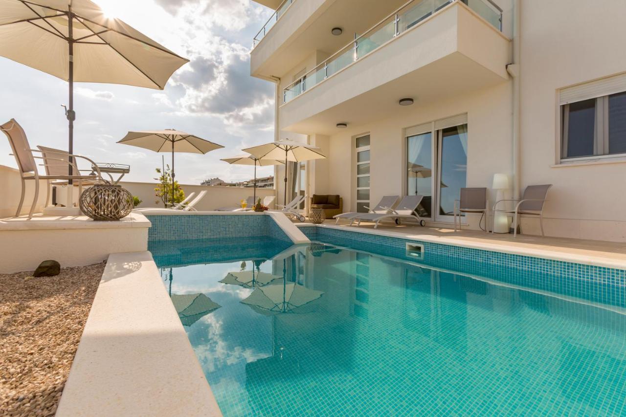 Luxury Villa Bello Horizonte With Swimming Pool スプリト エクステリア 写真