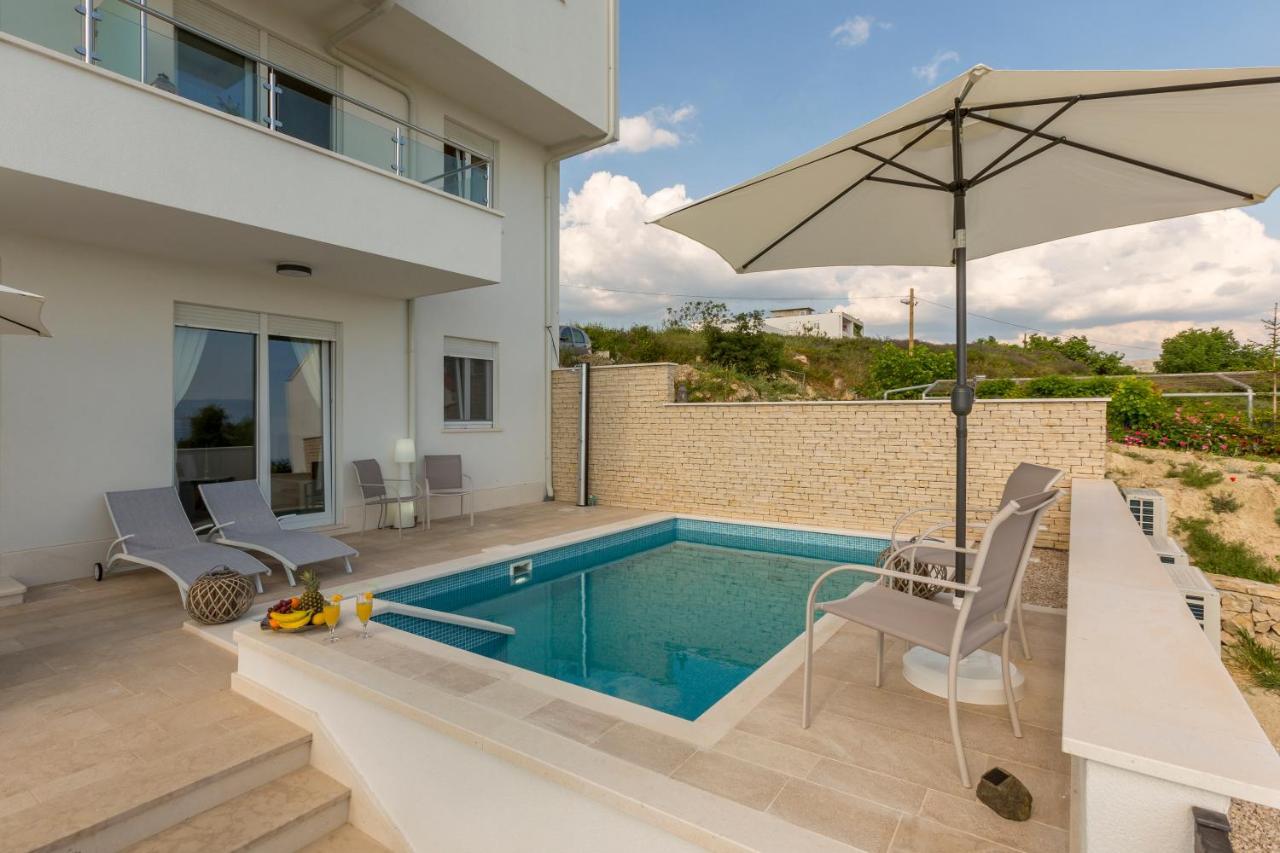 Luxury Villa Bello Horizonte With Swimming Pool スプリト エクステリア 写真